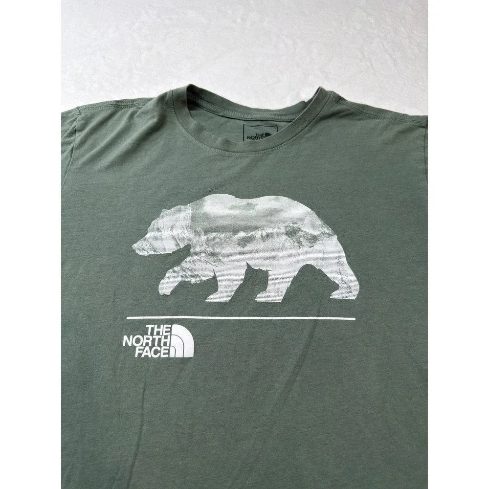 The North Face Graphic Tee Mens Large‎ Green Fair Bear Mountain ML056